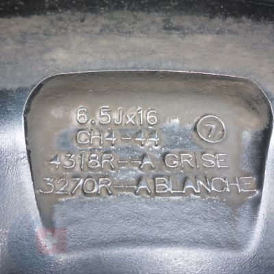 8. 4 x Alufelgi 16 RENAULT 4x100 6,5J Et44 Oryginalne Clio Lodgy Lutecia ZOE TPMS