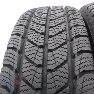3. Opony 205/70 R15C 2x UNIROYAL 106/104R SnowMax 3 Zimowe 2020 Jak Nowe 10,2-10,4mm