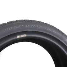 4. 2 x PIRELLI 205/50 R17 93H XL Winter 210 SottoZero Serie II Zima 2012 7,5mm