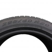 6. 2 x PIRELLI 295/40 R20 106V  Winter Scorpion N0 Zima 5.5-6mm