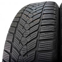 2. 2 ESA TECAR 215/60 R17 96H 5.3mm Super Grip 9 SUV Zima