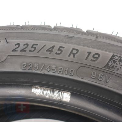 6. Opony 225/45 R19 2x MICHELIN 96V XL PilotAlpin 5 Zimowe 2020 6,8-7mm