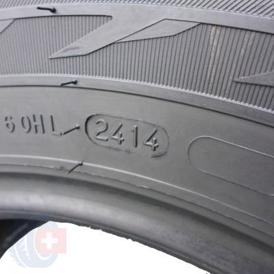 7. 2 x NOKIAN 235/75 R15 105R Hakkapelitta R2 SUV Zima 7,2mm 2014