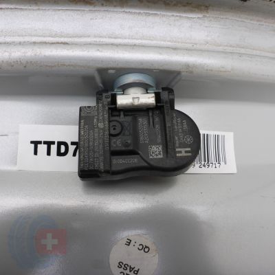 9. 17 Alufelgi FORD VOLVO 5x108 7,5J Et40 Dezent czujniki Focus II/III Kuga XC40 XC70 