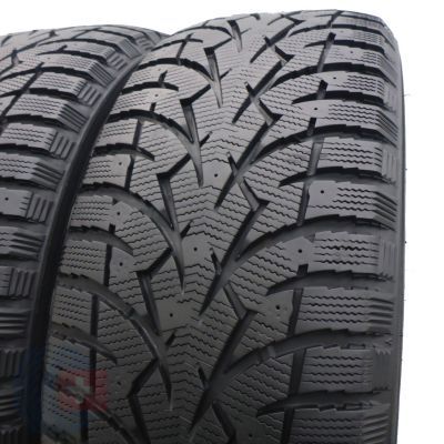 3. 2 x TOYO 235/55 R20 105T XL 8mm Observe G3-ICE Zima