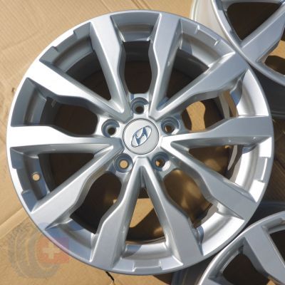 5. 4x Alufelgi 17 HYUNDAI 5x114,3 7J Et50 Kona i30 Santa Fe III / IV Tucson iX35