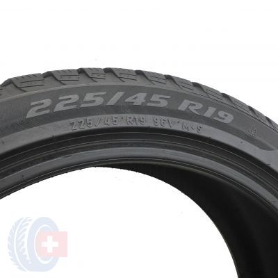 7. 2 x PIRELLI 225/45 R19 96V XL Winter SottoZero 3 RUN FLAT Zima 6.5mm