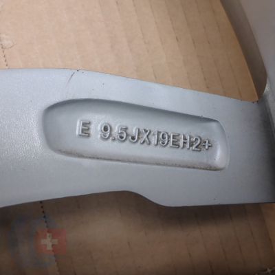 8. 4 x Alufelgi 19 BMW 5x120 9,5J/8,5J Et48/Et38 X3 X4 TPMS Original 