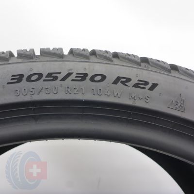 5. Opona 305/30 R20 1x PIRELLI 104W XL P Zero Winter PNCS Zimowa 2024 8mm
