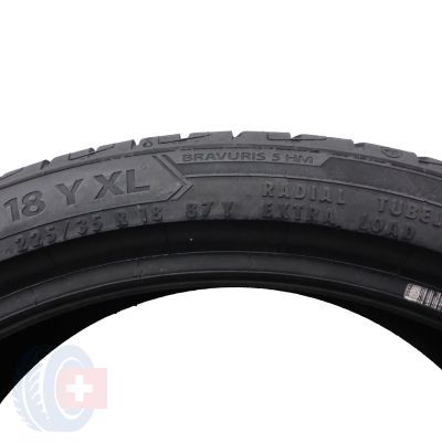 4. 2 x BARUM 225/35 R18 87Y XL Bravuris 5HM Lato 7mm 2020