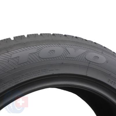 4. 4 x TOYO 225/60 R17 99V SnowProx S953 Zima 2014 6,2-7mm