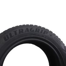 6. 2 x GOODYEAR 225/65 R17 102H UltraGrip+SUV 4x4 Zima  7mm 