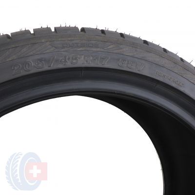 2. 1 x YOKOHAMA 205/45 R17 88V XL W.drive V-902A Zima 2016