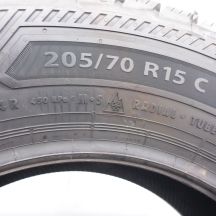 8. Opony 205/70 R15C 4x BARUM 106/104R SnoVanis 3 Zimowe 2022 