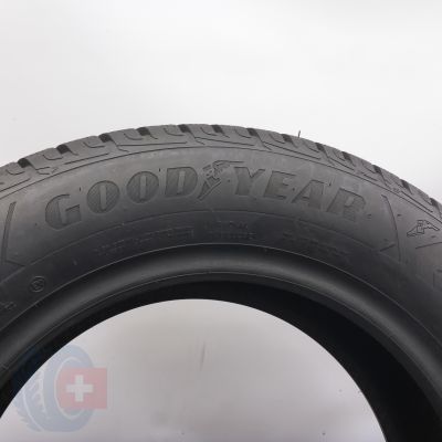 4. Opony 225/60 R16 2x GOODYEAR 102V XL UltraGrip Performance Gen-1 Zimowe 2017 