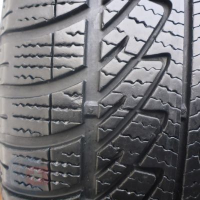 7. 2 x GOODYEAR 225/50 R17 98H XL UltraGrip 8 Performance Zima 2012 5-5,8mm