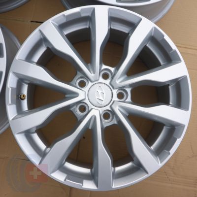 2. 4x Alufelgi 17 HYUNDAI 5x114,3 7J Et50 Kona i30 Santa Fe III / IV Tucson iX35 TPMS