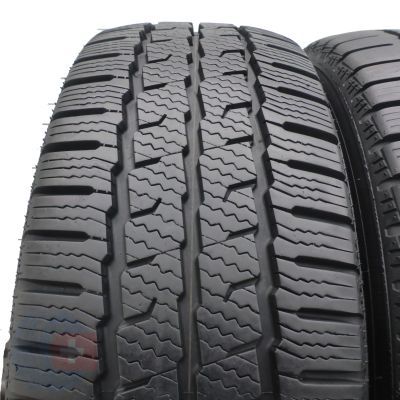 2. 2 x MAXXIS 215/65 R15 C  104/102T Vansmart Snow Zima  8.8mm