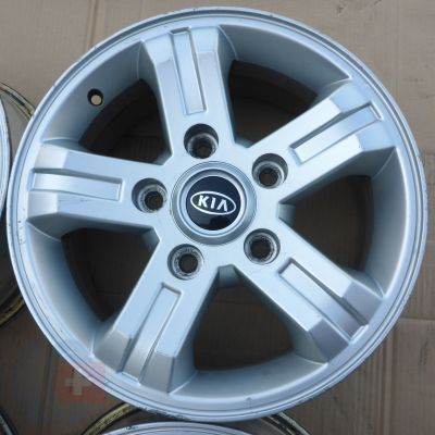 3. 4 x Alufelgi 16 KIA 5x139,7  Et45  7J Oryginalne Sorento