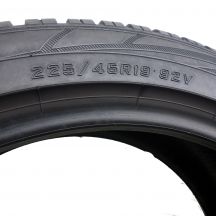 6. 2 x FALKEN 225/45 R19 92V Eurowinter HS01 Zima 7.2-7.7mm