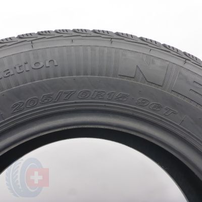 8. Opony 205/70 R15 2x NEXEN 96T WinGuard SUV Zimowe 2020 7,2mm