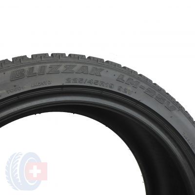 4. 2 x BRIDGESTONE 225/45 R19 92V Blizzak LM-25V Zima 2018 5,5-6mm
