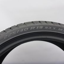 7. Opony 225/40 R19 2x PIRELLI 93V XL A0 Winter Sottozero 3 Zimowe 2018 