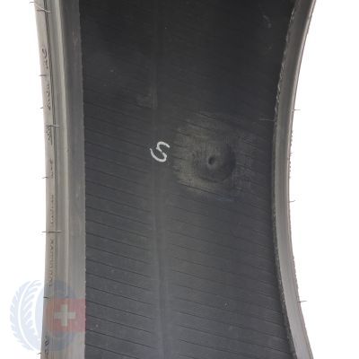 7. Opony 215/55 R17 2x BRIDGESTONE 94V AO Blizzak Lm001 Zimowe 2017 8mm