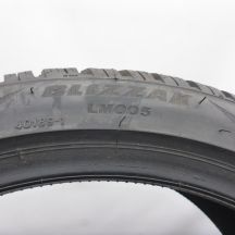 8. Opony 235/40 R18 2x BRIDGESTONE 95V XL Blizzak LM005 Zimowe 2017
