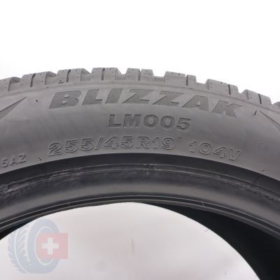 4. Opona 255/45 R19 1x BRIDGESTONE 104V XL Blizzak LM005 Zimowa 2024 7mm 