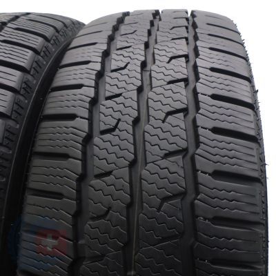 3. 2 x MAXXIS 215/65 R15 C  104/102T Vansmart Snow Zima  8.8mm