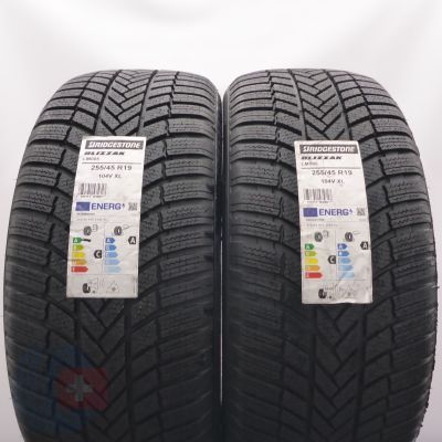 Opony 255/45 R19 2x BRIDGESTONE 104V XL Blizzak LM005 Zimowe 2024 