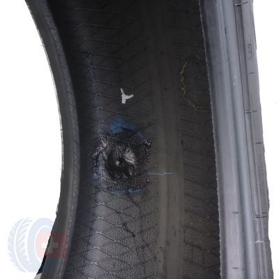 7. 2 x GOODYEAR 225/65 R17 102H UltraGrip+SUV 4x4 Zima  7mm 