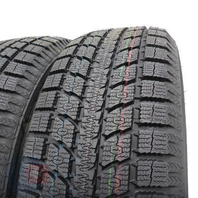 3. 2 x TOYO 235/55 R19 Observe Gsi 5 101T DOT13 Zima