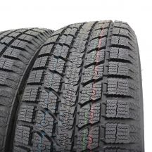 3. 2 x TOYO 235/55 R19 Observe Gsi 5 101T DOT13 Zima