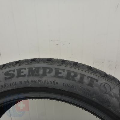 7. Opony 225/45 R18 4x SEMPERIT 95V XL Speed-Grip 5 Zimowe 2025 