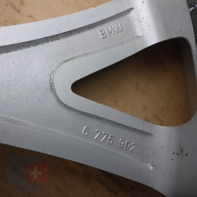 7. 4 x Alufelgi 19 BMW 5x120 8,5J Et25 5er F07 7er F01 F02 F03 F04 TPMS Original