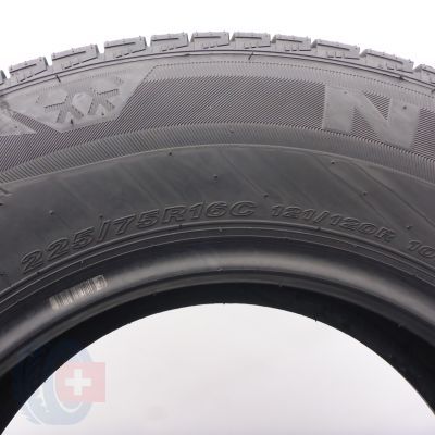 5. Opony 225/75 R16C 2x NEXEN 121/120R WinGuard  WT1 Zimowe 2022 6,7-6,4mm