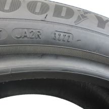 2. 4 x GOODYEAR  215/50 R19  93T EfficientGrip SEAL Elect Lato 2022