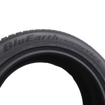 3. 1 x YOKOHAMA 225/55 R18 98V BluEarth Winter V905 Zima 7.5mm