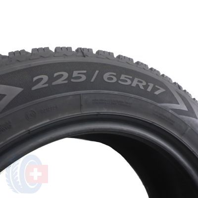 5. 2 x GOODYEAR 225/65 R17 102H UltraGrip+SUV 4x4 Zima  7mm 