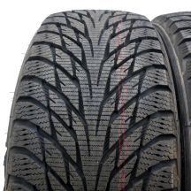2. 2 x NOKIAN 215/45 R17 91R XL Hakkapeliitta R2 Zima 2013