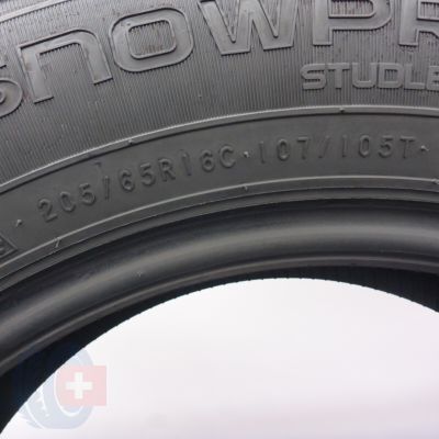 5. Opony 205/65 R16C 2x NOKIAN 107/105T Snowproof C Zimowe 2024 Jak Nowe 8,6mm