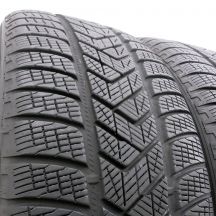 2. 2 x PIRELLI 245/45 R20 103V XL Winter Scorpion Zima 6.8-7mm