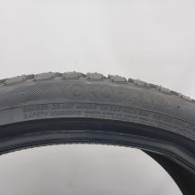 3. Opona 295/30 R22 1x YOKOHAMA 103V XL Blu Earth Winter V105 Zimowa 2022 