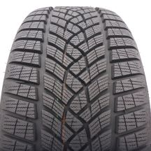 Opona 225/40 R18 1x GOODYEAR 92V XL UltraGrip Performance + Zimowa 2022 9,5mm 