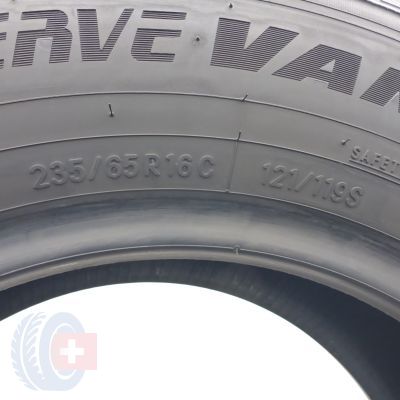 6. Opony 235/65 R16C 2x TOYO 121/119S Bbserve VAN Zimowe 2019 10mm