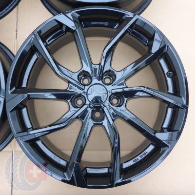 4. 4 x Alufelgi 18 AUDI BMW INFINITI MERCEDES 5x112 7J Et22 Brock Alloy A6 X3 X4 Q30 GLA Czujniki