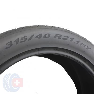 6. 2 x PIRELLI  315/40 R21 111Y P ZERO M0 Lato 5-5.5mm
