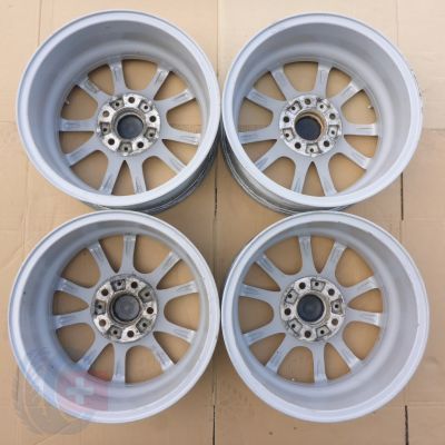 9. 4 x Alufelgi 16 BMW 5x120 Et31 7J Serie 3, 4 Oryginalne TPMS